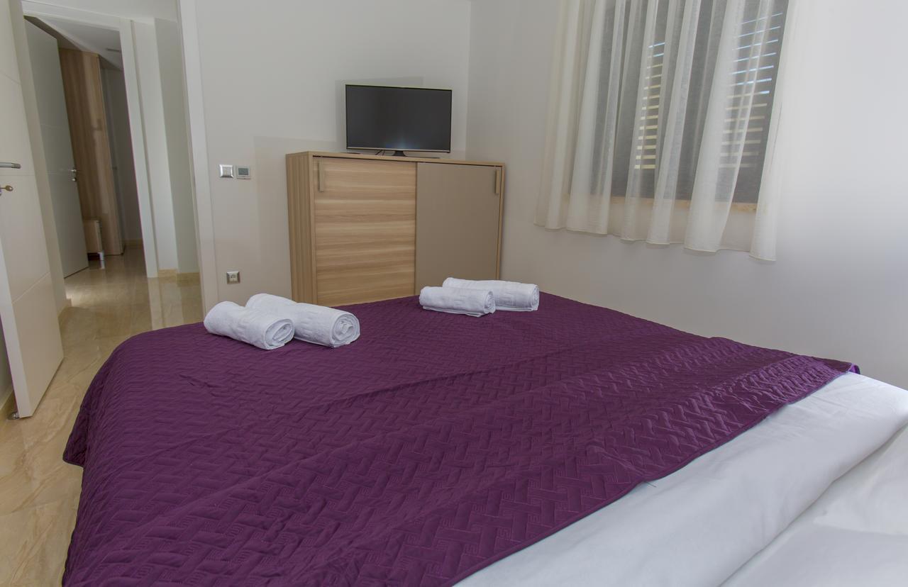 Luxury Aparthotel Makarska Esterno foto