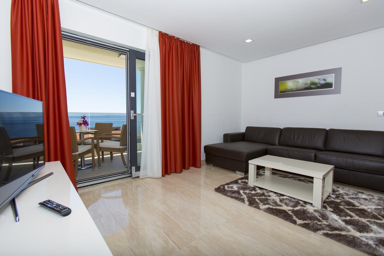 Luxury Aparthotel Makarska Esterno foto